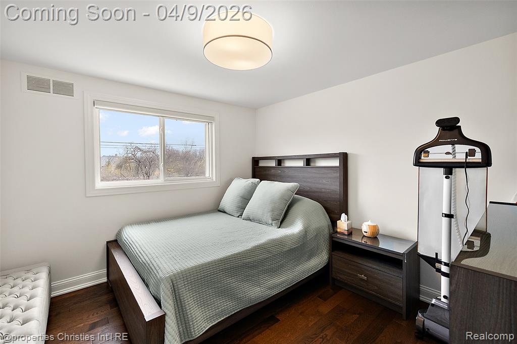 6273 Ledgeway Drive, West Bloomfield, MI — Photo 30