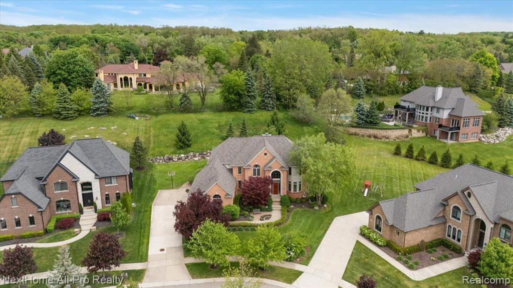 18730 MARBLE HEAD Drive, Northville, MI 48168 — Photo 13