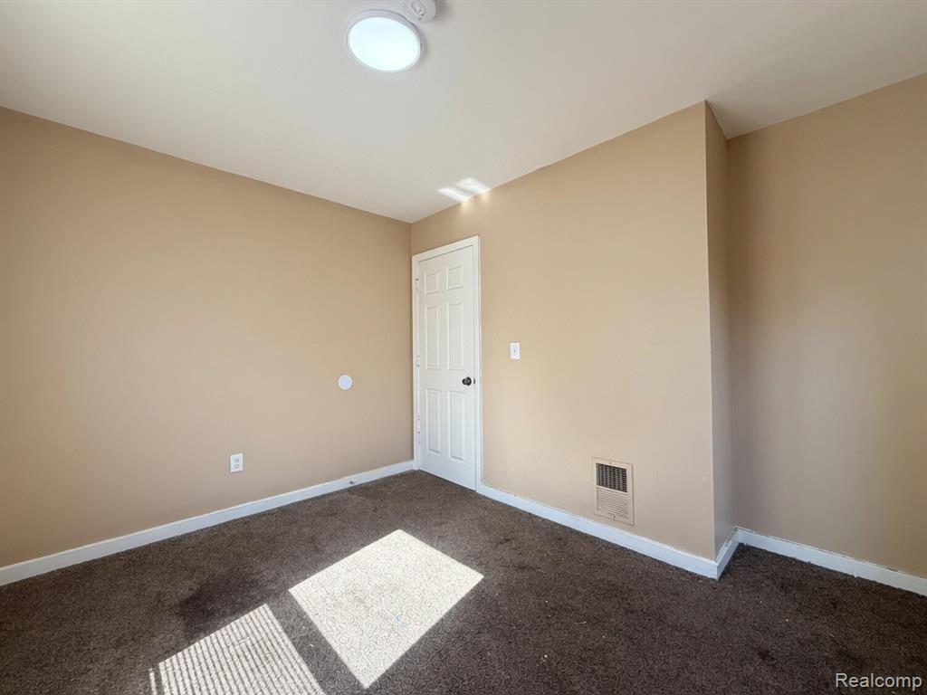 7746 Rosemont Avenue, Detroit, MI 48228 — Photo 20