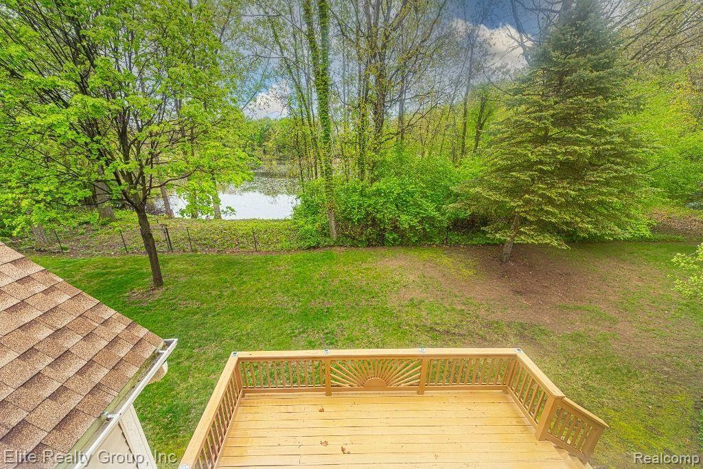 6346 PEMBROOK Drive, Westland, MI — Photo 4