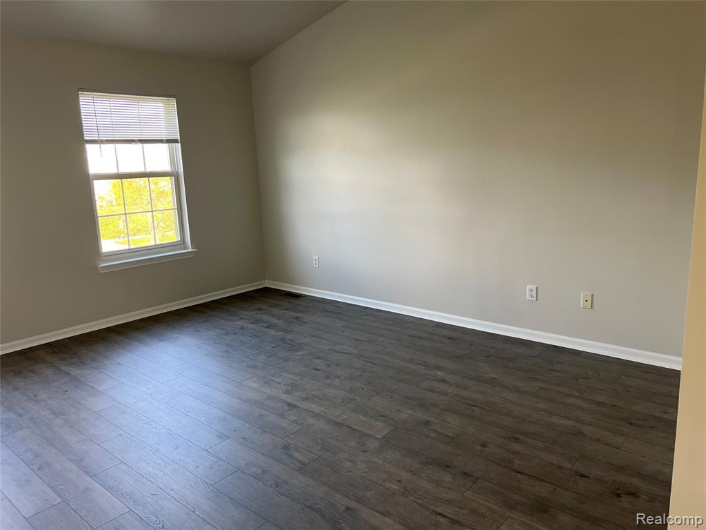 2802 Green Valley Drive, Ann Arbor, MI 48103 — Photo 11
