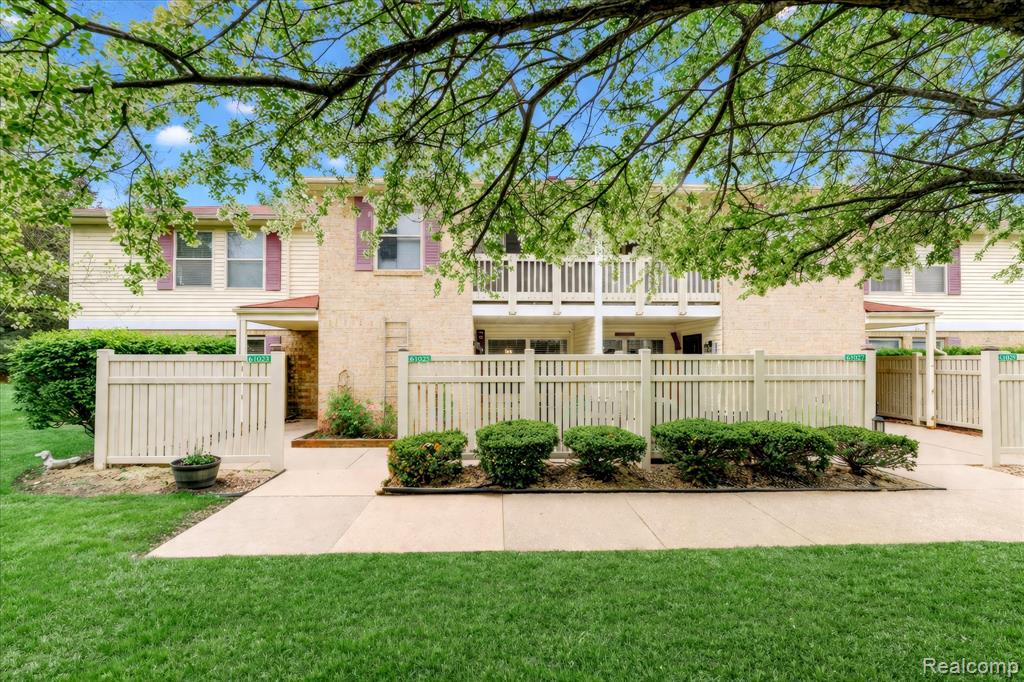 61025 Greenwood Drive, South Lyon, MI 48178 — front exterior