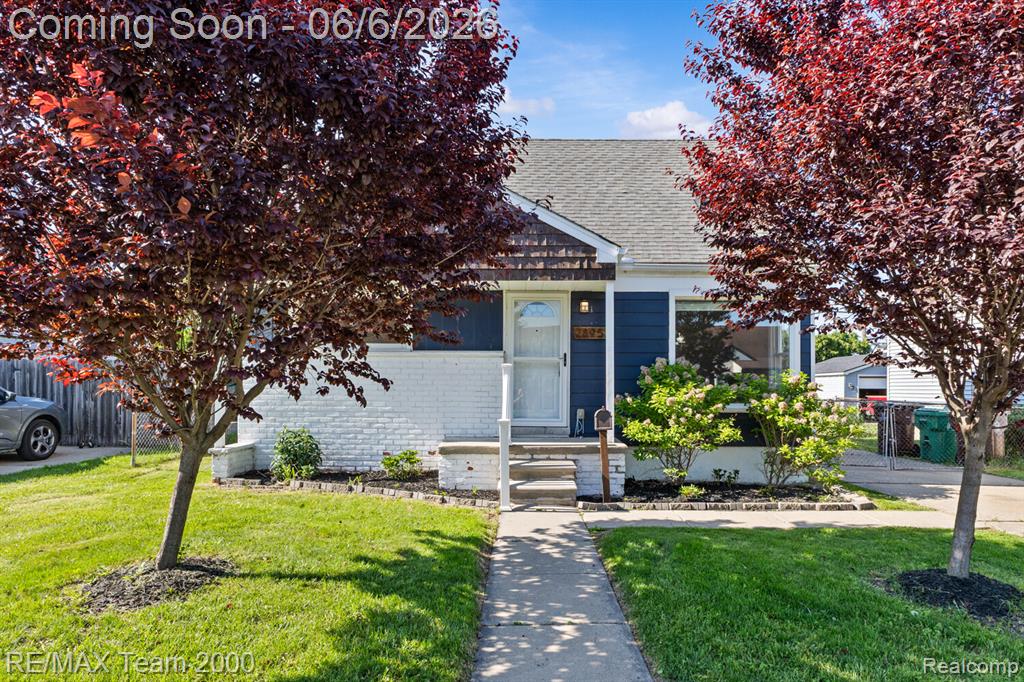 28952 Bridge Street, Garden City, MI — Photo 2