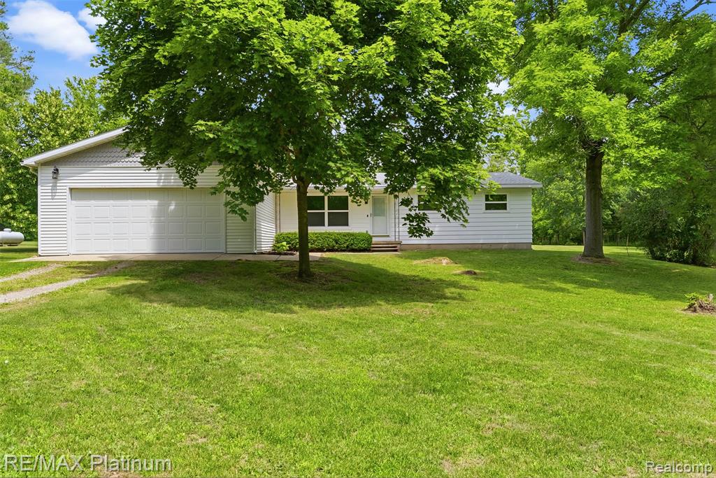 8370 W Rolston Road, Linden, MI 48451