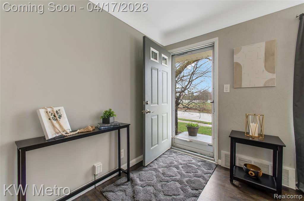 4289 Oakshire Avenue, Berkley, MI 48072 — Photo 3