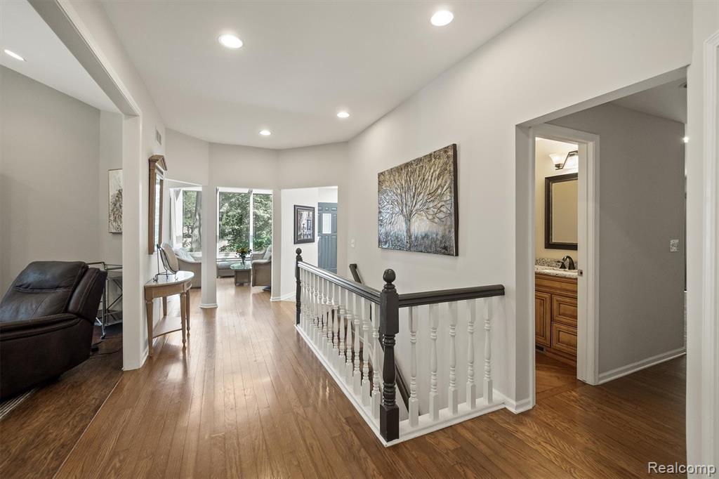 41855 Brentwood Drive, Plymouth, MI 48170 — Photo 12