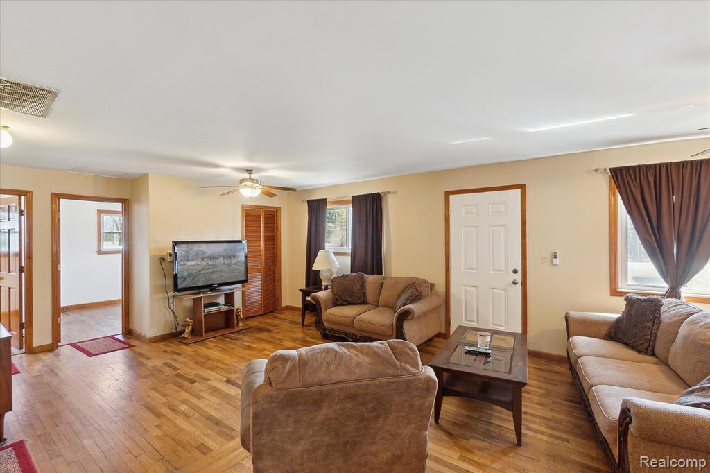 6730 FORT Road, Birch Run, MI 48415 — Photo 14