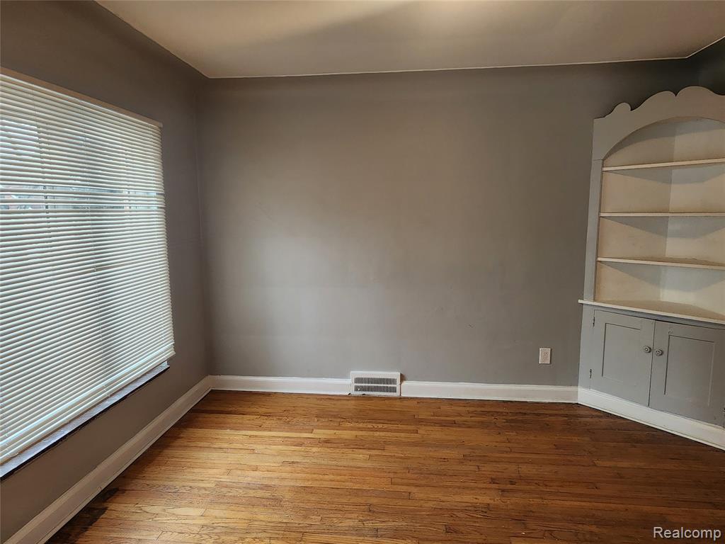 15000 Mayfield Street, Detroit, MI 48205 — Photo 7