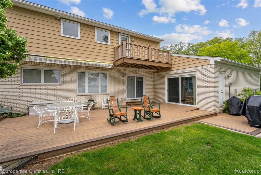 2825 Sylvan Shores Drive, Waterford, MI 48328 — Photo 31
