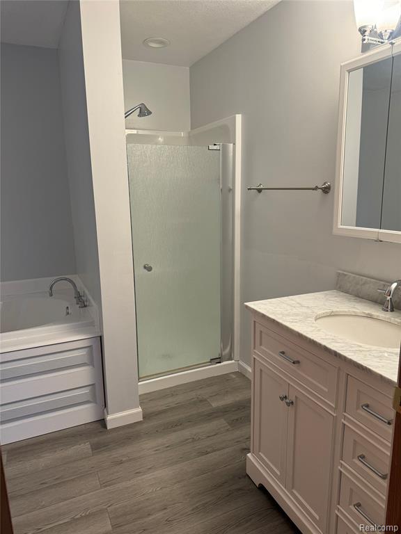 12464 Maxwell Road, Carleton, MI 48117 — Photo 10