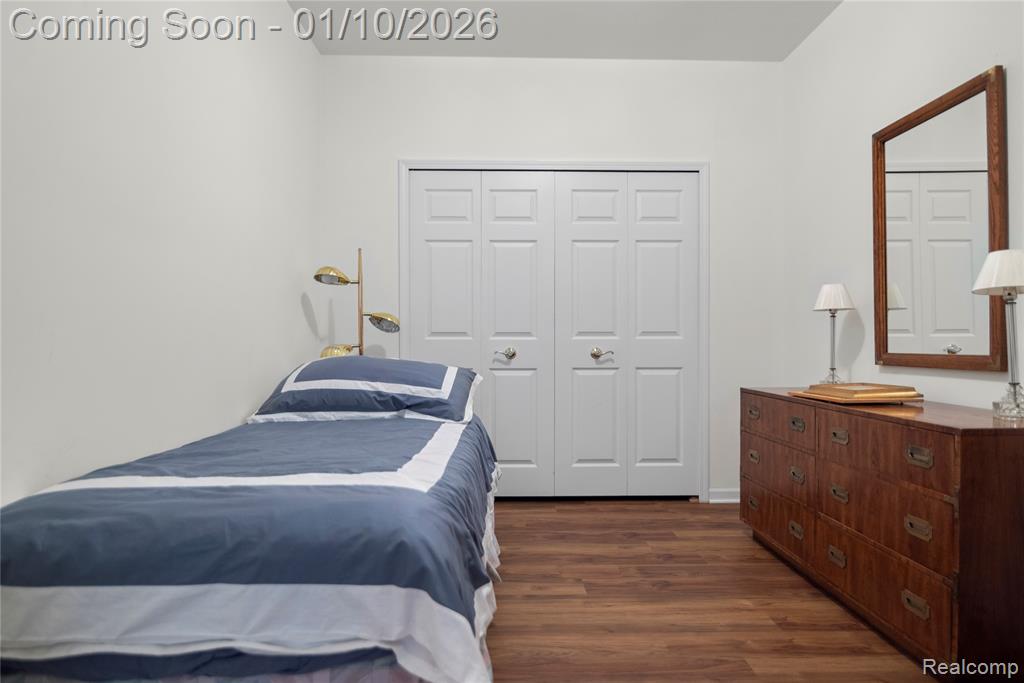 7252 Huntcliff, West Bloomfield, MI — Photo 30