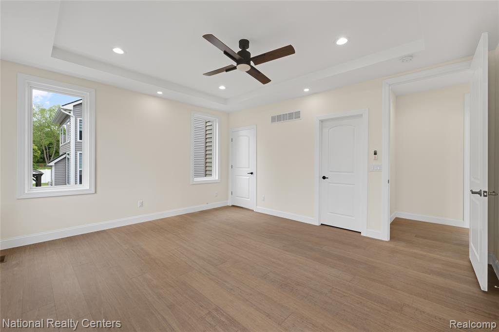 5245 BUELL Drive, Commerce Twp, MI 48382 — Photo 20