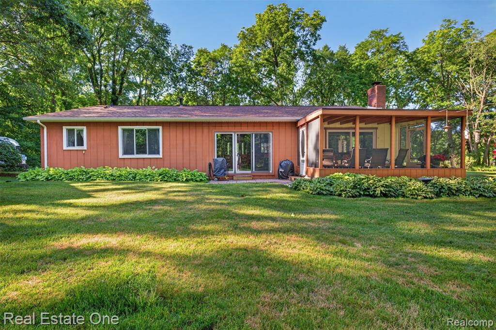 5466 Grange Hall Road, Holly, MI 48442 — Photo 24