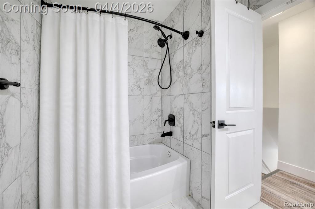 23532 Stonehenge Boulevard, Novi, MI — Photo 21