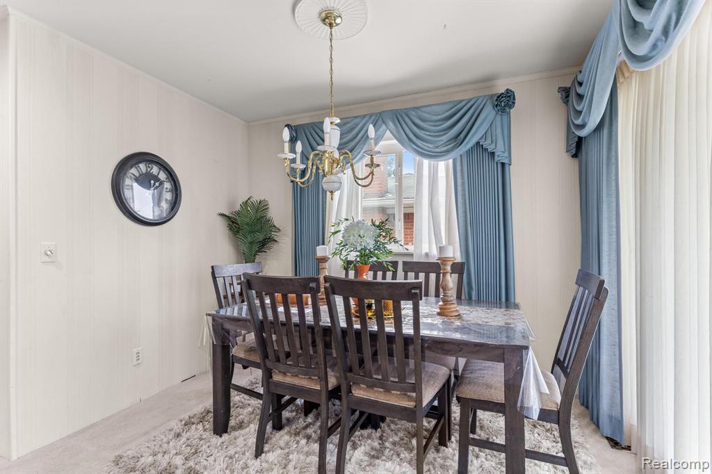 6125 ARDMORE, Dearborn Heights, MI 48127 — Photo 9