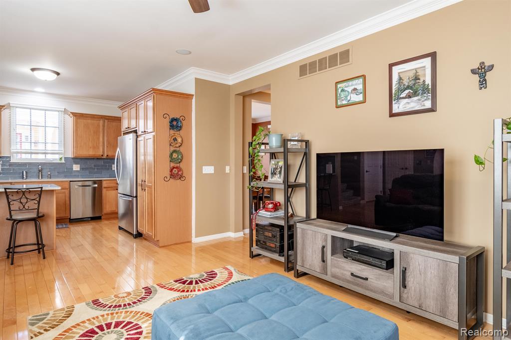 50291 HANCOCK Street, Canton, MI 48188 — Photo 17