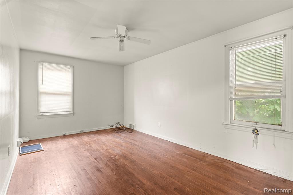 8547 Meyers Road, Detroit, MI 48228 — Photo 18