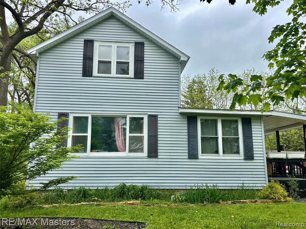 207 Court Street S, Standish, MI 48658 — Photo 2