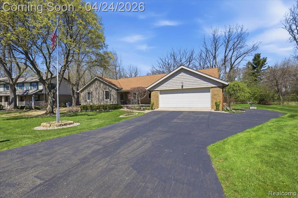 5055 Candlewood Drive, Grand Blanc, MI 48439 — Photo 3