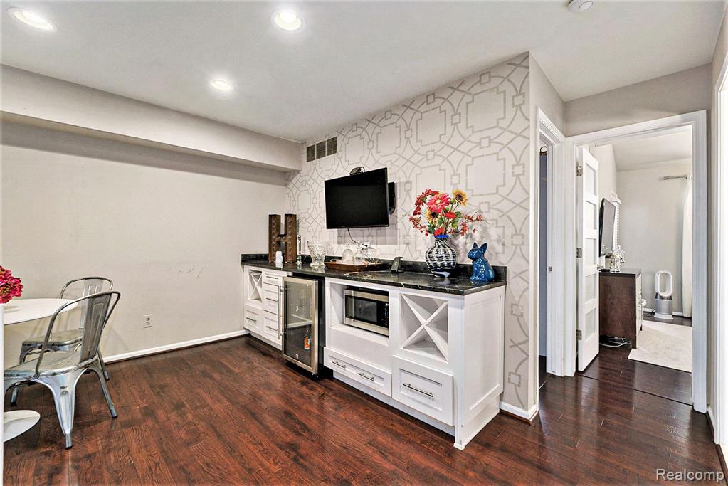 1332 S MAIN Street, Royal Oak, MI 48067 — Photo 16