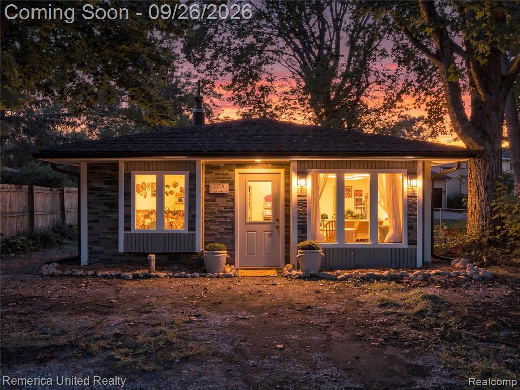 1516 Paramount Street, Novi, MI 48377