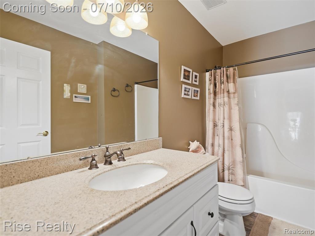 8324 Sherwood Drive, Grand Blanc, MI 48439 — Photo 21
