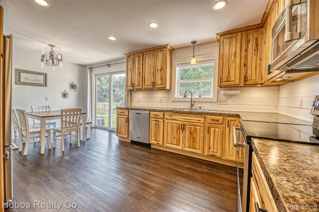 9373 Birch Run Road, Millington, MI 48746 — Photo 17
