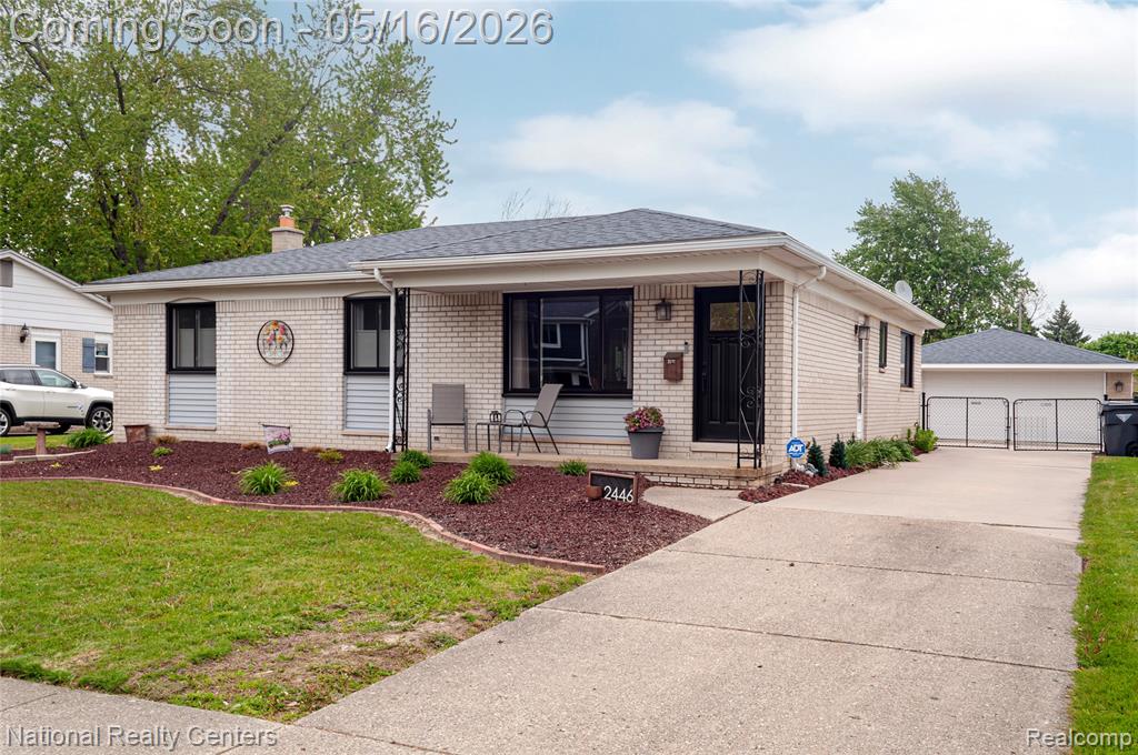2446 Milverton Drive, Troy, MI 48083 — Photo 2