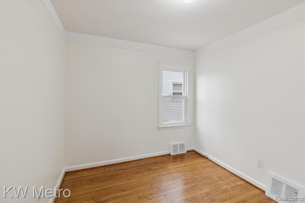 4116 Gardner Avenue, Berkley, MI 48072 — Photo 23