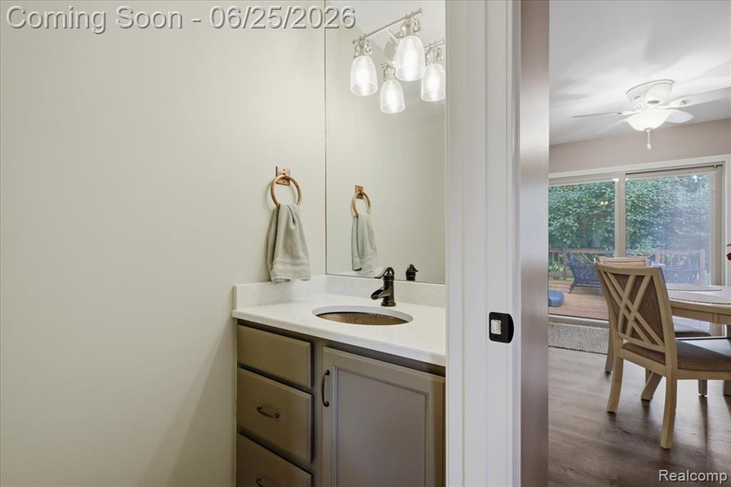5762 Garnet Circle, Clarkston, MI 48348 — Photo 21