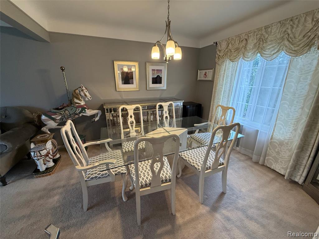 1645 Blairmoor Court, Grosse Pointe Woods, MI 48236 — Photo 8