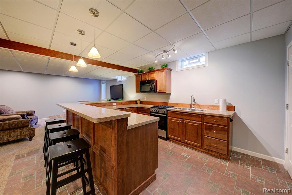 1482 MCLAINE Street, Canton, MI 48188 — Photo 30