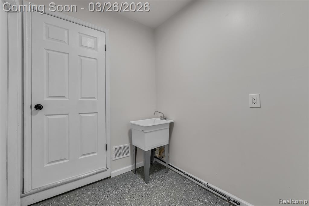 43935 Harsdale Drive, Canton, MI 48187 — Photo 24