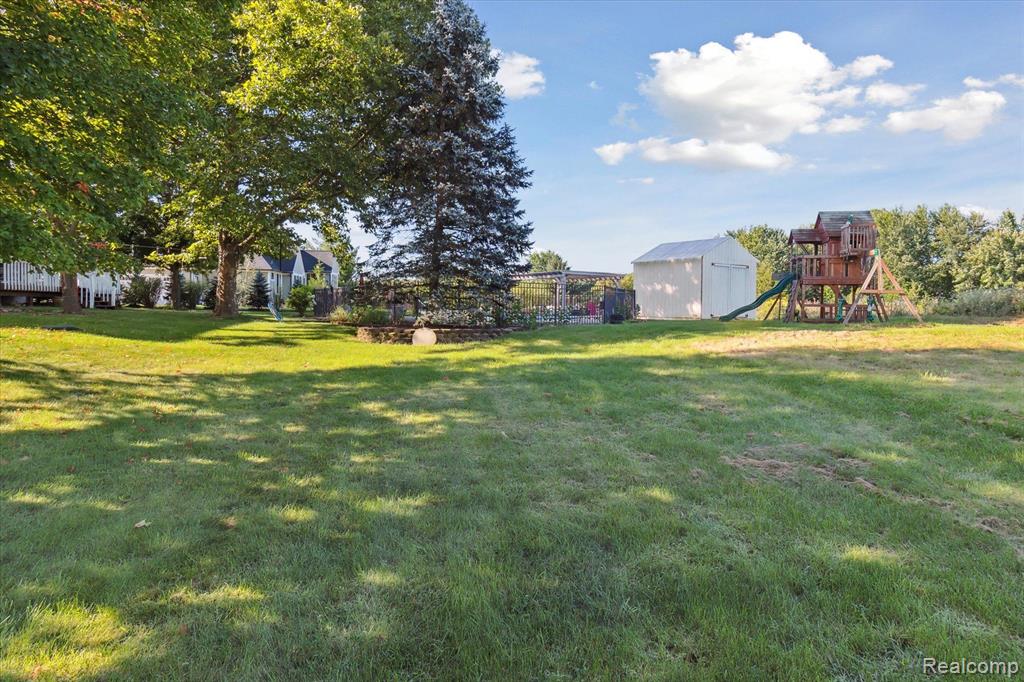 8793 WEBSTER HILLS Road, Dexter, MI 48130 — Photo 61