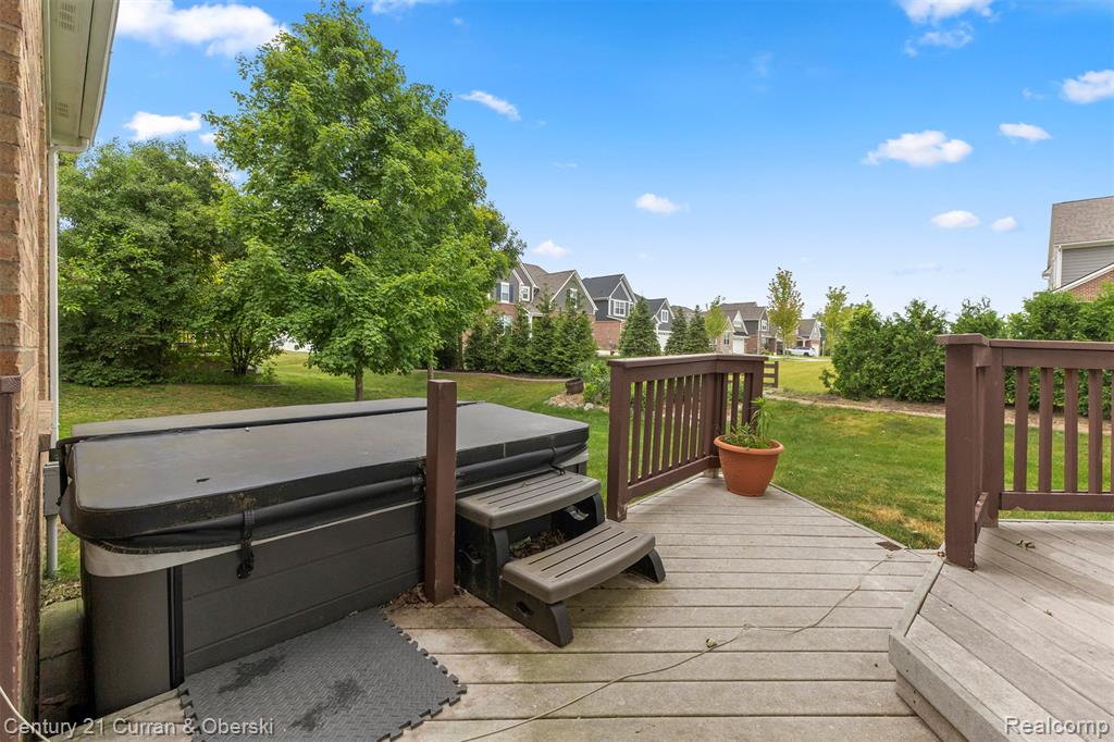 45924 Rockledge Drive, Plymouth, MI 48170 — Photo 12