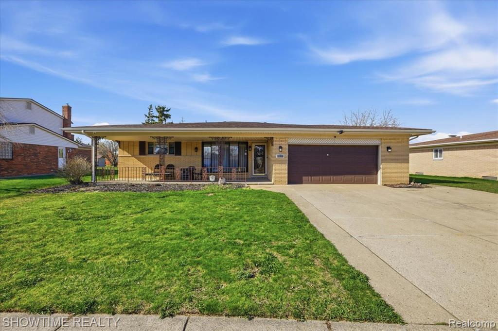 16515 Cederama Drive, Clinton Twp, MI 48038 — front exterior