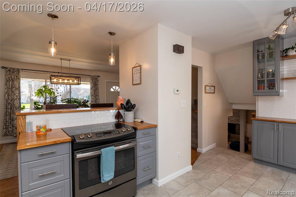13257 Strong Boulevard, South Rockwood, MI — Photo 20