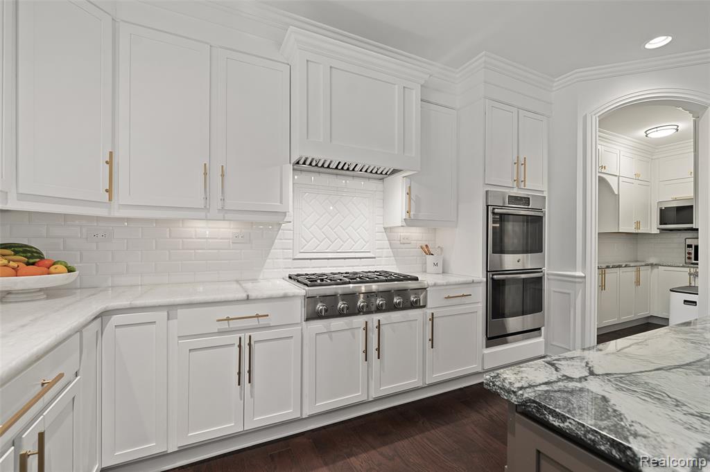 3625 N Century Oak Circle, Oakland, MI — Photo 19