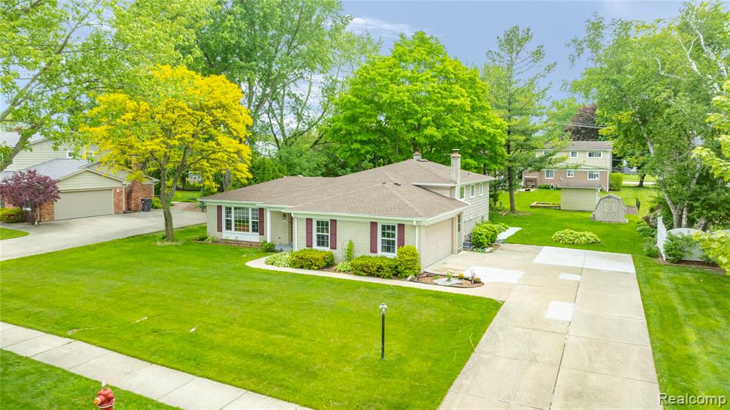 4118 CHERRYWOOD Drive, Troy, MI 48098 — Photo 31