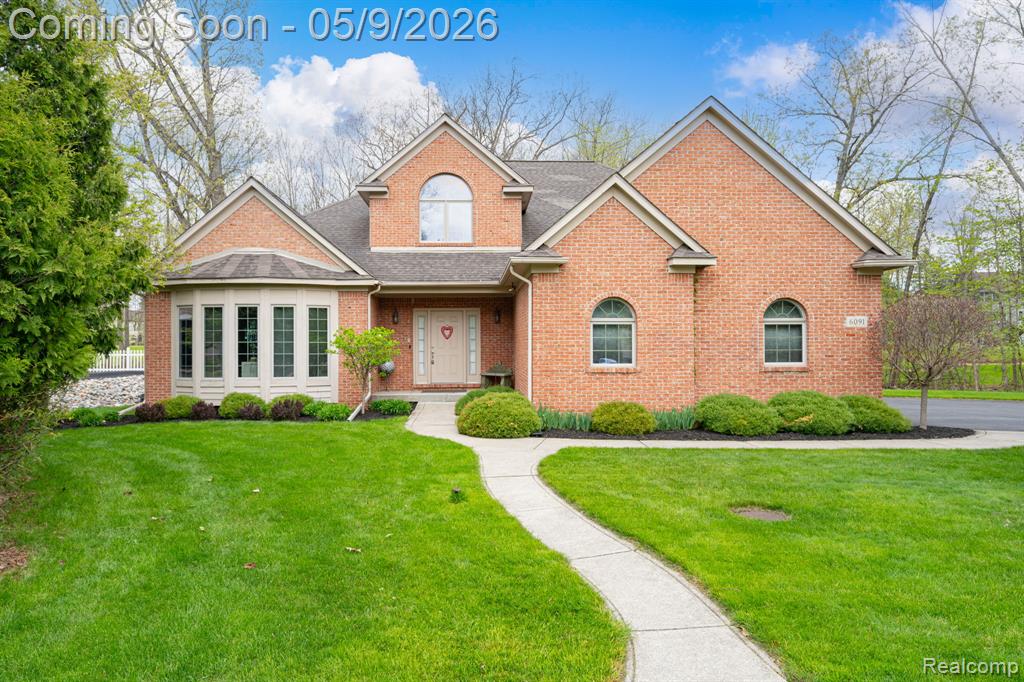 6091 Brookstone Lane, Grand Blanc, MI 48439 — front exterior