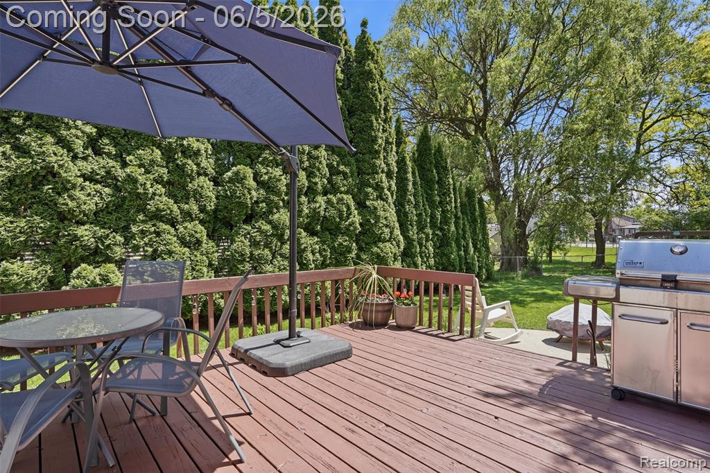 16128 Touraine Drive, Clinton Twp, MI 48038 — Photo 26