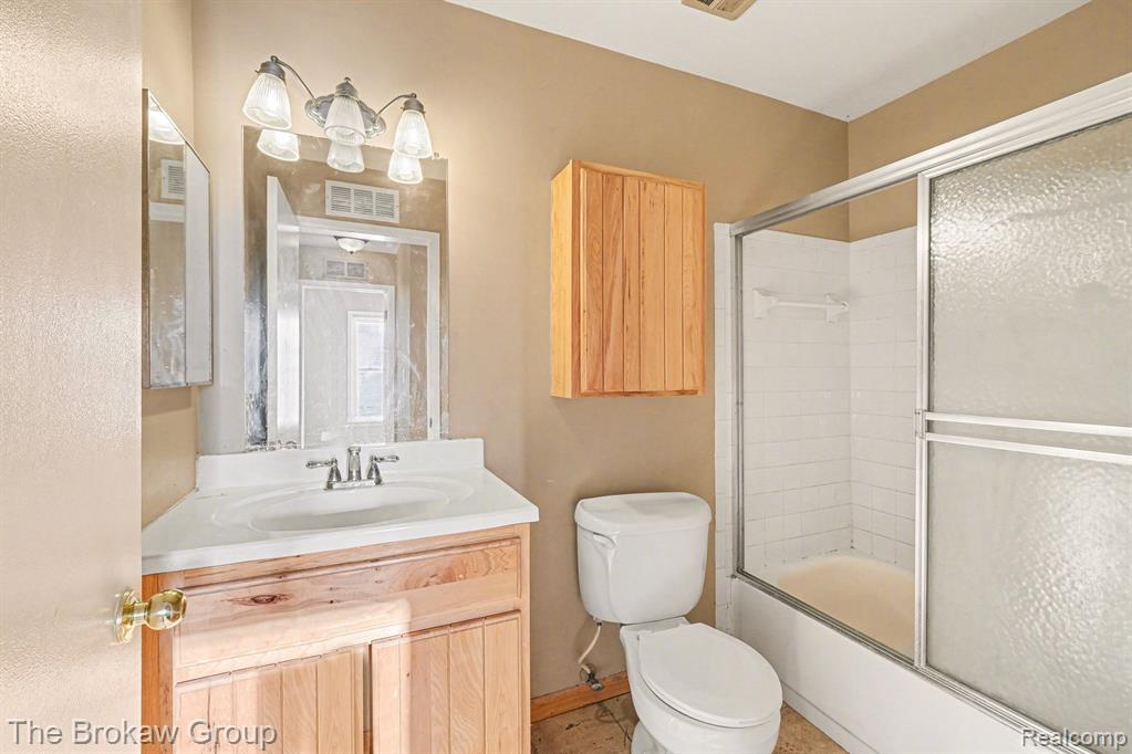 1472 Hunters Ridge Court, Davison, MI 48423 — Photo 12