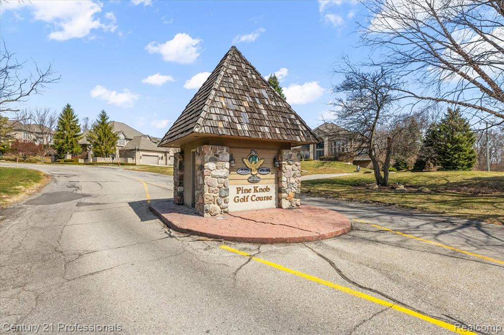 Entry To Golf Course