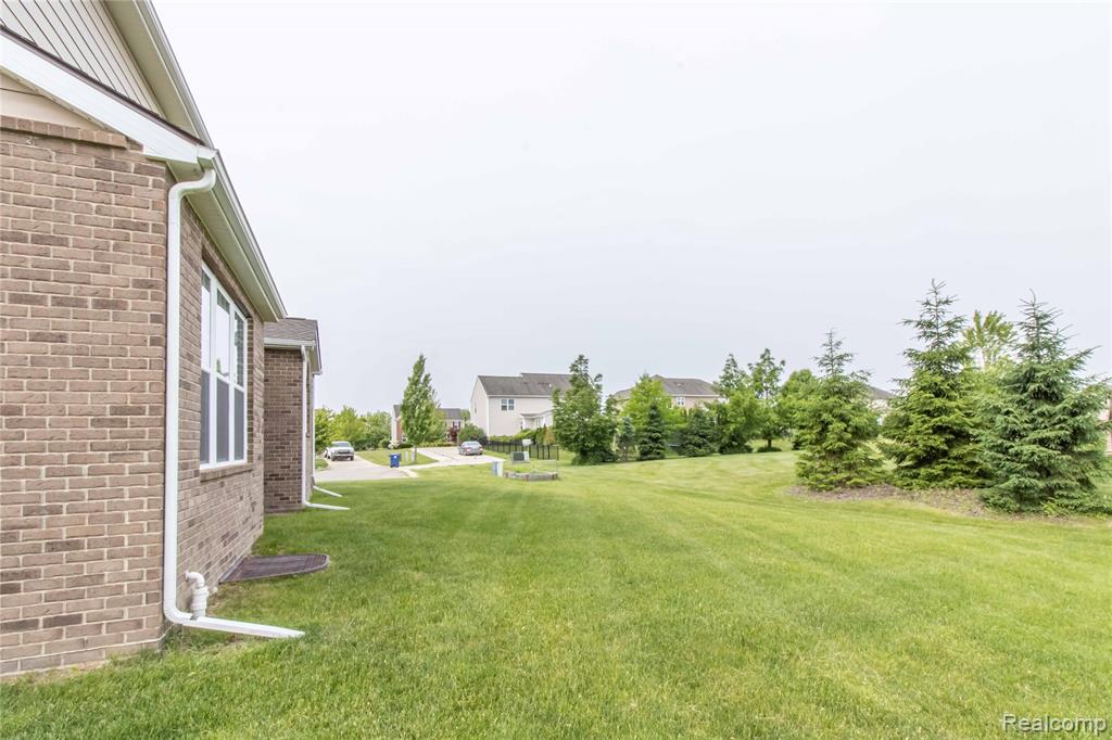 1648 S Tannytown Road, Canton, MI 48188 — Photo 61