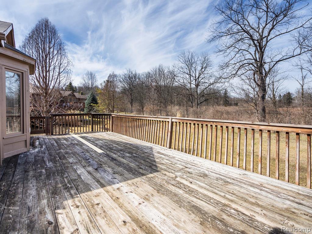 4738 MULBERRY WOODS Circle, Ann Arbor, MI 48105 — Photo 32