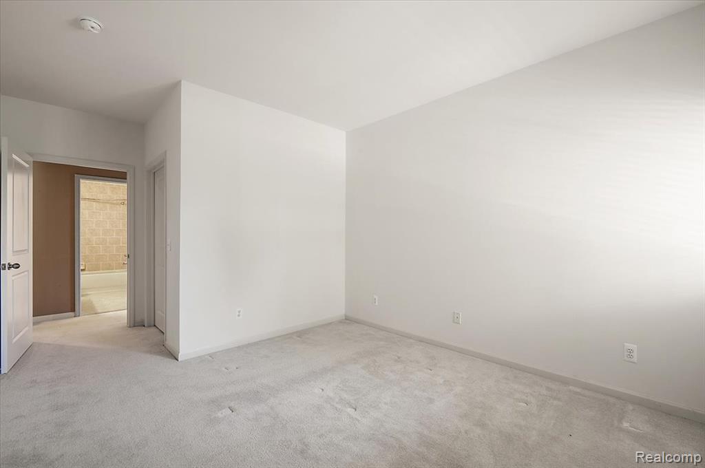 6713 Boulder Pointe Drive, Washington, MI — Photo 27