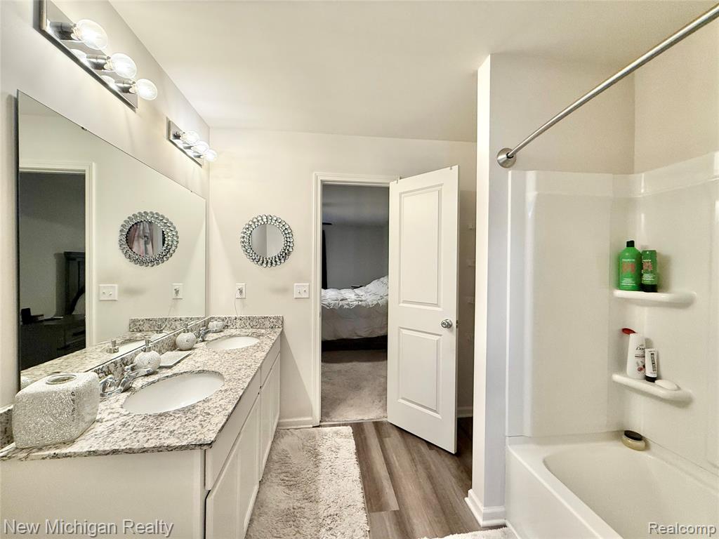6079 Regency Drive, Burton, MI 48519 — Photo 26