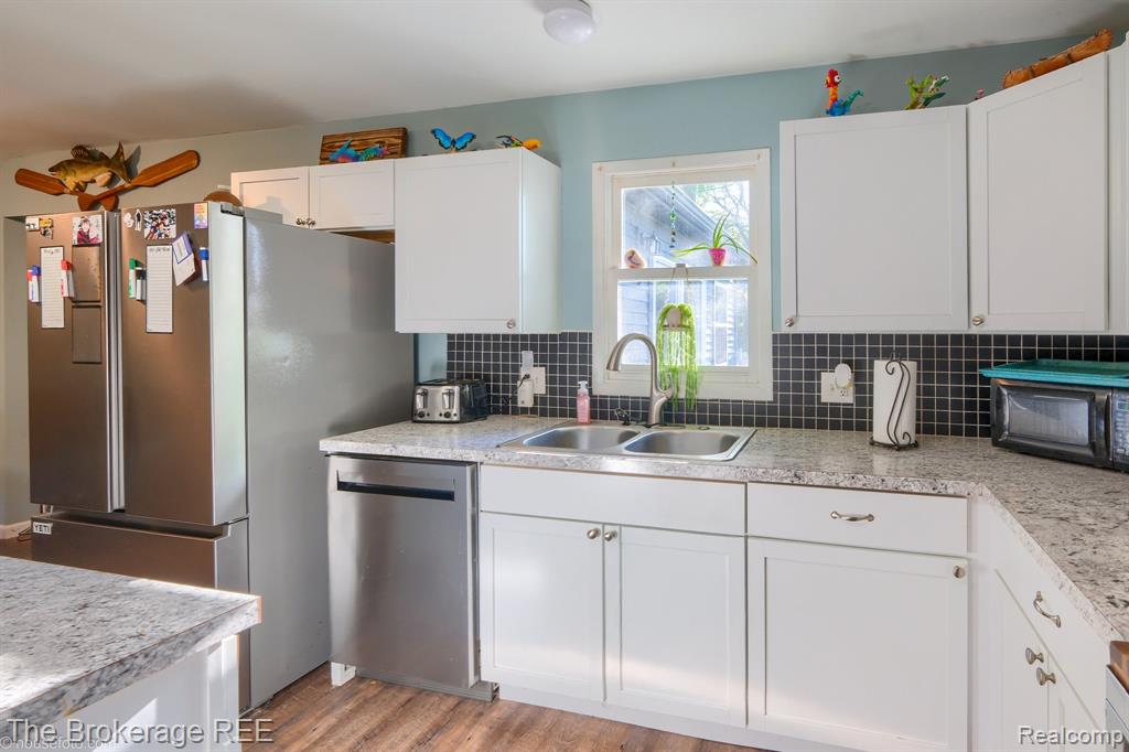 6288 Porter Road, Grand Blanc, MI 48439 — Photo 18