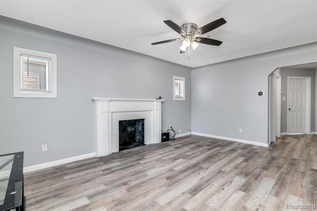 15810 ROBSON Street, Detroit, MI 48227 — Photo 4