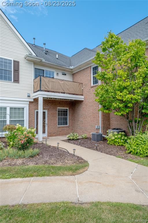 3383 Kneeland Circle, Howell, MI 48843 — Photo 3